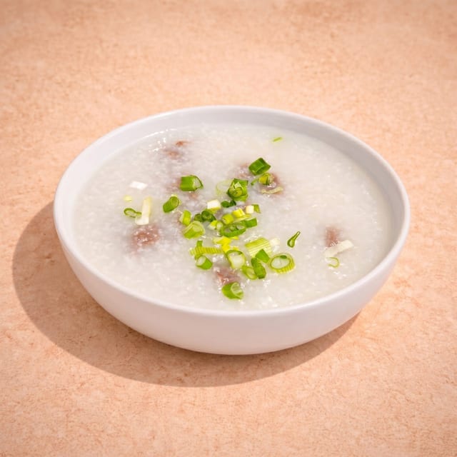 Minced Beef Congee (生滚牛肉粥).