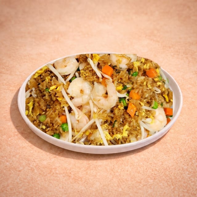 Shrimp Fried Rice (蝦仁炒飯).