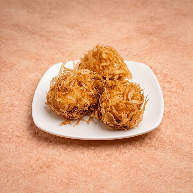 Fried Shrimp Balls (炸蝦丸).