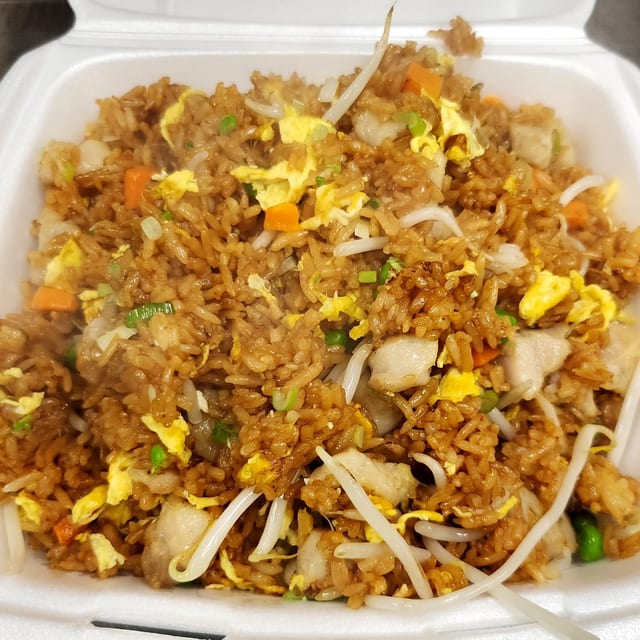 Chicken Fried Rice (雞炒飯).